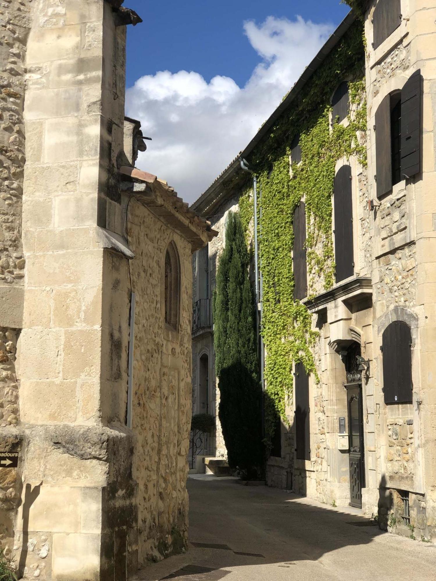 La Perroya Otel Visan Dış mekan fotoğraf