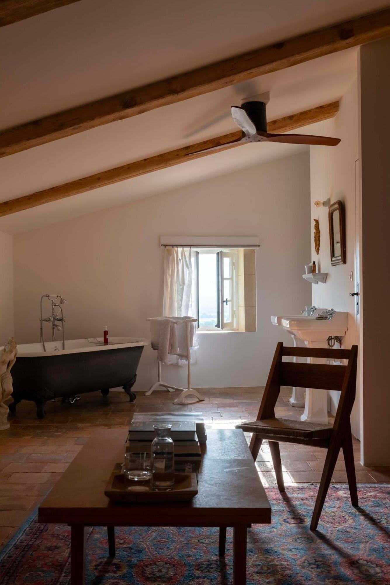 La Perroya Otel Visan Dış mekan fotoğraf